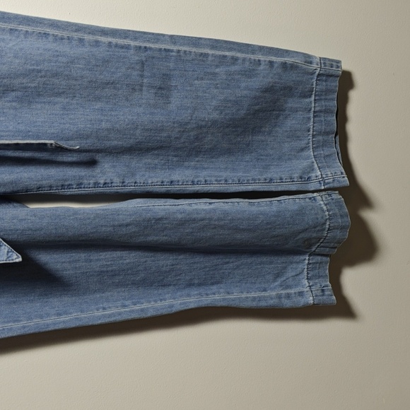 DL1961 NWT Premium Denim Alba Rolled Cuff Short Sleeve Belted Jumpsuit Size Sm - Picture 2 of 16